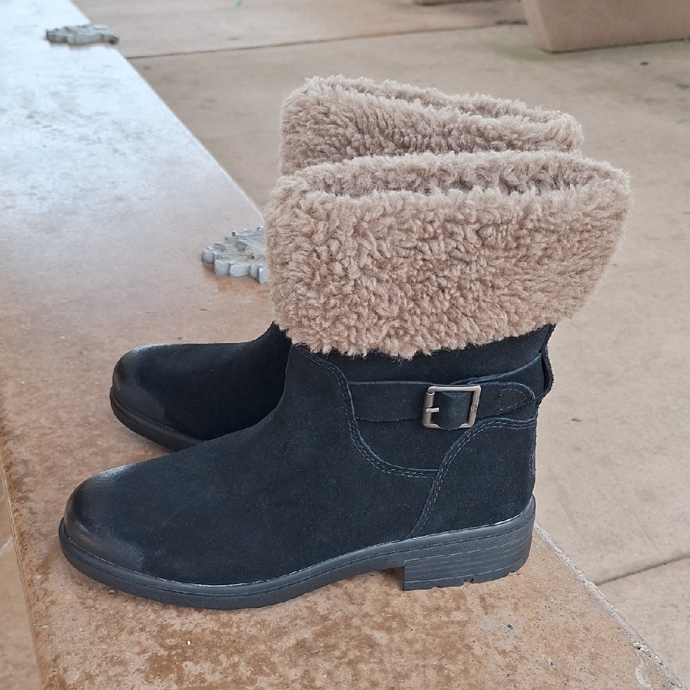 UGG Black and Tan Winter Boots